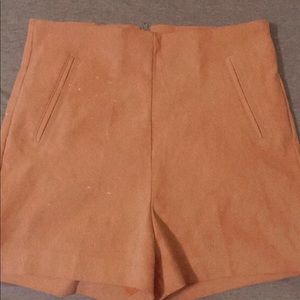 High waist fitted shorts